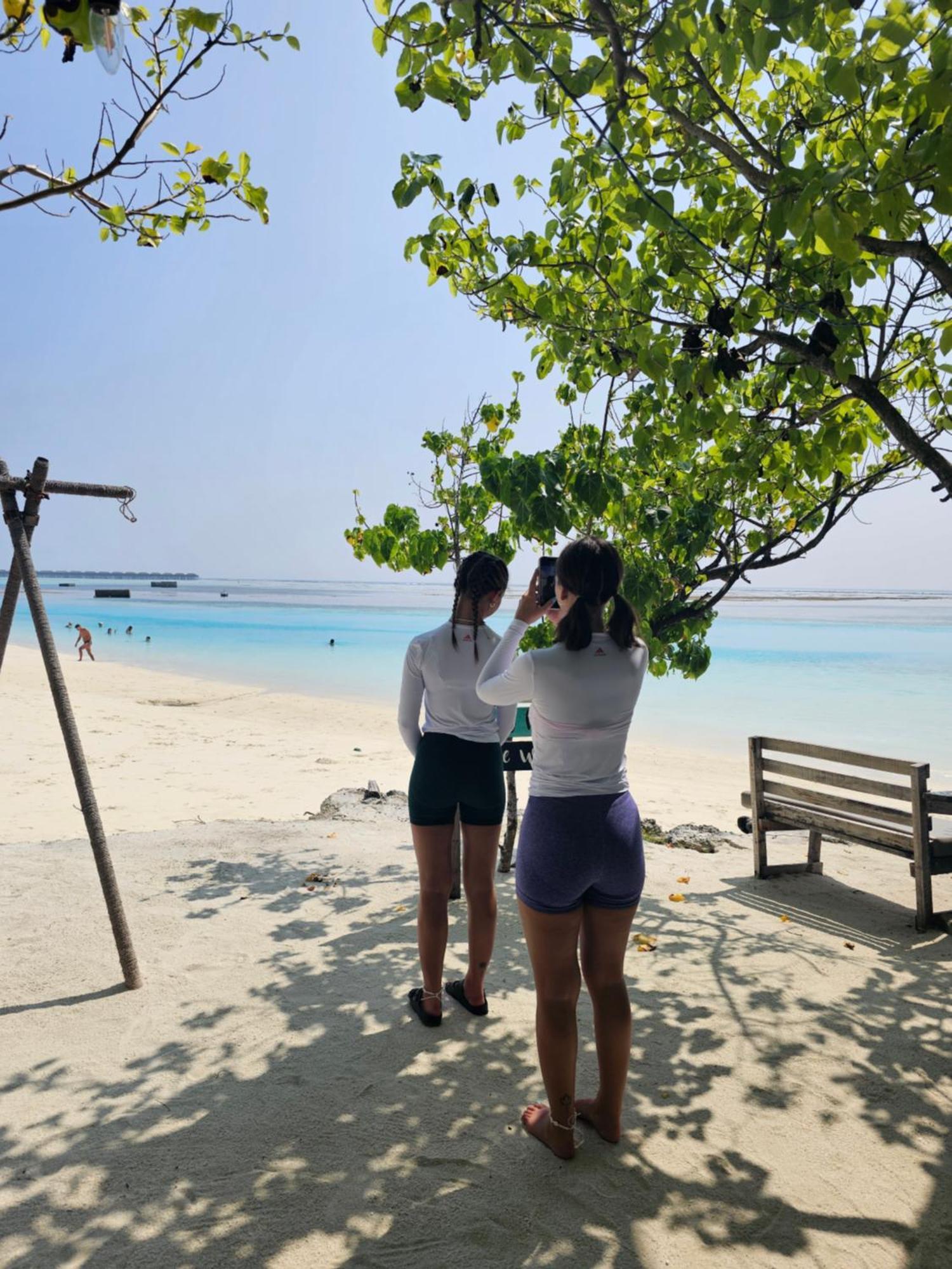 Nirili Villa Dhiffushi Kültér fotó